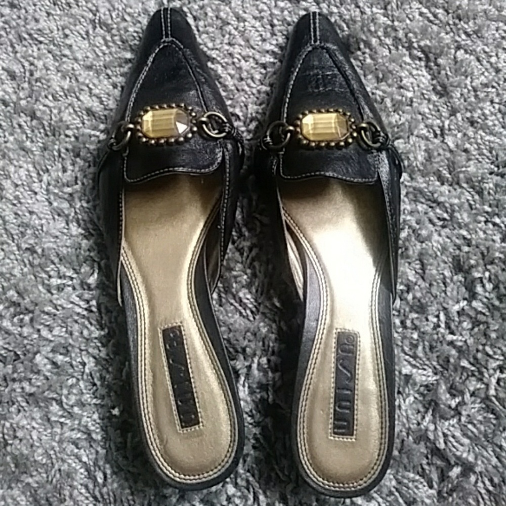 Black Shoes